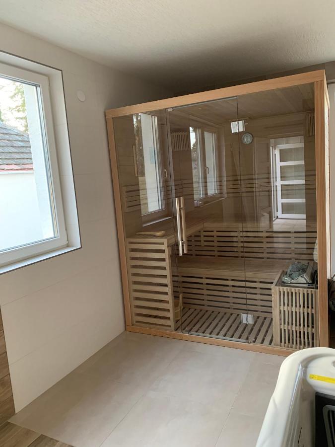 Molo Wellness Apartment *